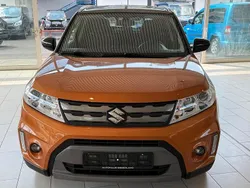 Orange Gebraucht 2017 Suzuki Vitara Comfort SUV | 14.991 € (Fairer Preis)