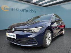 Blau Gebraucht 2023 VW Golf VIII Kombi | 22.499 € (Guter Preis)