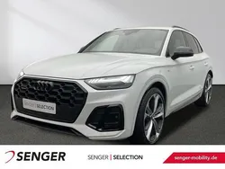 Weiß Gebraucht 2021 Audi Q5 Edition .1 SUV | 40.480 € (Guter Preis)