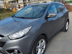 Grau Gebraucht 2013 Hyundai ix35 Classic SUV | 8.250 € (Fairer Preis)