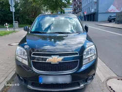 Schwarz Gebraucht 2011 Chevrolet Orlando Van / Kleinbus | 7.500 € (Fairer Preis)