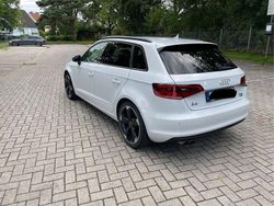 Weiß Gebraucht 2015 Audi A3 Sport Limousine | 11.999 € (Fairer Preis)