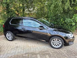 Schwarz Gebraucht 2014 VW Golf VII Trendline Limousine | 10.390 € (Etwas zu teuer)