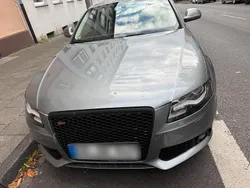 Grau Gebraucht 2008 Audi A4 Limousine | 7.000 € (Guter Preis)