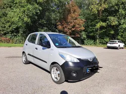 Silber Gebraucht 2008 Hyundai i10 Kleinwagen | 2.700 €