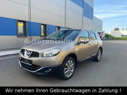 Grau Gebraucht 2012 Nissan Qashqai +2 360º SUV | 7.999 € (Fairer Preis)
