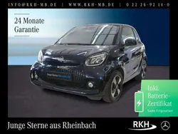 Blau Gebraucht 2024 Smart ForTwo Electric Drive Coupé | 17.880 € (Teuer)