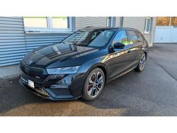 Cerna magic/black magic (metallic) Gebraucht 2022 Skoda Octavia RS Kombi | 27.990 € (Fairer Preis)