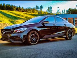 Schwarz Gebraucht 2018 Mercedes CLA45 AMG AMG Coupé | 39.800 €
