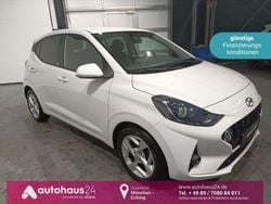 Weiß Gebraucht 2021 Hyundai i10 Edition 30 Kleinwagen | 10.220 € (Guter Preis)