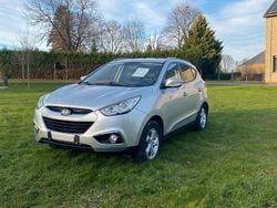 Grau Gebraucht 2011 Hyundai ix35 SUV | 7.000 € (Fairer Preis)