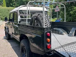 Grün Gebraucht 2006 Land Rover Defender SUV | 28.999 €