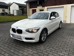 Weiß Gebraucht 2013 BMW 118 Kleinwagen | 5.800 € (Fairer Preis)