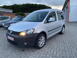Silber Gebraucht 2013 VW Caddy Trendline Van / Kleinbus | 6.450 € (Guter Preis)