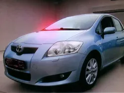 Silber Gebraucht 2008 Toyota Auris Limousine | 5.990 € (Guter Preis)