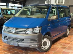 Deep ocean blue Gebraucht 2016 VW T6 Van | 29.950 € (Teuer)