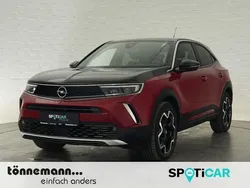 Rot Gebraucht 2023 Opel Mokka-e Ultimate SUV | 22.324 € (Fairer Preis)