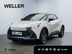089)/ black (202) (weiss Gebraucht 2024 Toyota C-HR Team SUV | 30.475 € (Guter Preis)