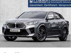 Grau Gebraucht 2024 BMW iX2 Performance SUV | 45.580 € (Guter Preis)