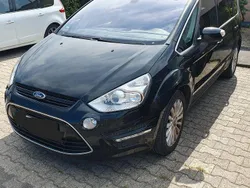 Schwarz Gebraucht 2013 Ford S-MAX Trend Van / Kleinbus | 9.700 € (Etwas zu teuer)