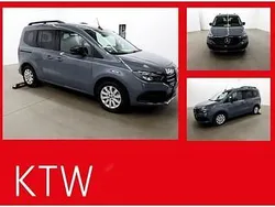 Grau Gebraucht 2023 Mercedes EQT200 Van / Kleinbus | 20.447 €