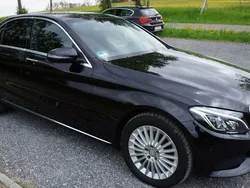 Schwarz Gebraucht 2017 Mercedes C220 Exclusive Limousine | 26.300 €