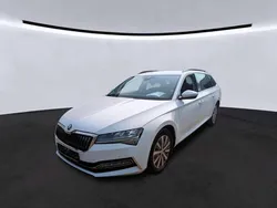 Moonweiss metallic (metallic) Gebraucht 2022 Skoda Superb Ambition Kombi | 17.990 € (Guter Preis)