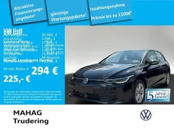 Schwarz Gebraucht 2024 VW Golf VIII Life Limousine | 30.980 € (Etwas zu teuer)