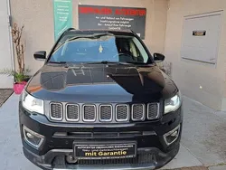Schwarz Gebraucht 2018 Jeep Compass Limited SUV | 13.999 € (Fairer Preis)