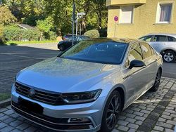 Silber Gebraucht 2016 VW Passat R-line Limousine | 19.250 € (Fairer Preis)