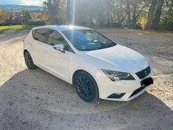 Weiß Gebraucht 2013 Seat Leon Style Kleinwagen | 8.599 € (Etwas zu teuer)