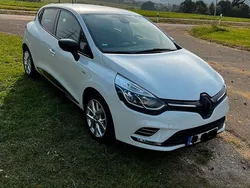 Weiß Gebraucht 2019 Renault Clio IV LIMITED Kleinwagen | 8.500 € (Fairer Preis)
