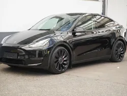 Schwarz Gebraucht 2023 Tesla Model Y Performance SUV | 41.950 € (Guter Preis)
