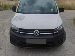 Weiß Gebraucht 2017 VW Caddy Maxi Van / Kleinbus | 22.000 €