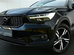 Schwarz Gebraucht 2019 Volvo XC40 R-Design SUV | 29.900 €