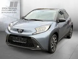 Grau Gebraucht 2024 Toyota Aygo Team Kleinwagen | 15.777 € (Fairer Preis)