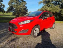 Rot Gebraucht 2016 Ford Fiesta Kleinwagen | 7.490 € (Fairer Preis)
