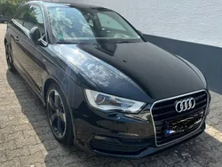 Schwarz Gebraucht 2014 Audi A3 S-Line Limousine | 9.000 € (Guter Preis)