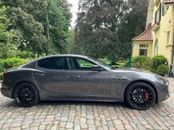 Grau Gebraucht 2022 Maserati Ghibli Coupé | 61.500 € (Superpreis)