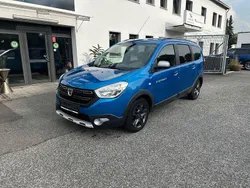 Blau Gebraucht 2017 Dacia Lodgy Celebration Van / Kleinbus | 7.900 € (Guter Preis)
