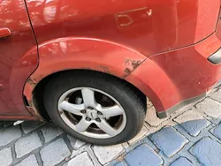 Rot Gebraucht 2008 Ford Focus Kombi | 500 € (Superpreis)