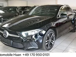 Nachtschwarz Gebraucht 2020 Mercedes A180 Edition 1 Limousine | 17.950 € (Fairer Preis)