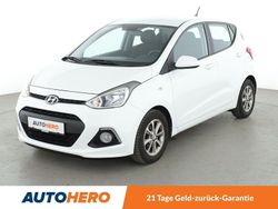 Weiß Gebraucht 2016 Hyundai i10 YES! Kleinwagen | 7.240 € (Fairer Preis)