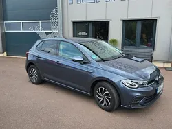 Grau Gebraucht 2021 VW Polo Highline Kleinwagen | 18.500 € (Etwas zu teuer)