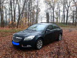 Schwarz Gebraucht 2010 Opel Insignia Limousine | 3.500 € (Guter Preis)