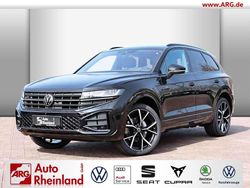 Grenadillschwarz metallic Neu 2025 VW Touareg R-line SUV | 110.190 €
