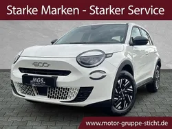 Gelato weiß Neu 2025 Fiat 600 Basis SUV | 20.950 € (Guter Preis)