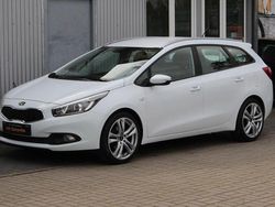 Weiß Gebraucht 2014 Kia Ceed Sportswagon Kombi | 7.980 € (Fairer Preis)