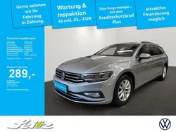Silber Gebraucht 2022 VW Passat Business Kombi | 21.630 € (Guter Preis)