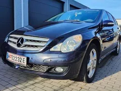 Blau Gebraucht 2006 Mercedes R320 Van / Kleinbus | 7.500 € (Teuer)